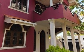 S And P Airport Transit Hostel And Villa 01